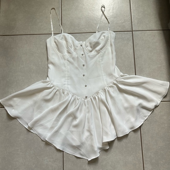 Princess Polly Dresses & Skirts - Princess Polly SOLACE MINI
DRESS WHITE